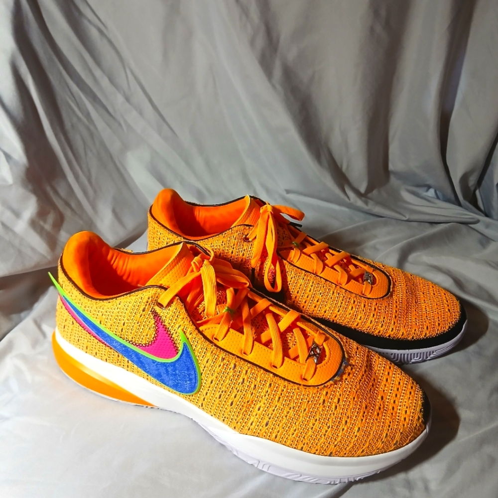 Nike Orange LeBron 20 Basketball Shoes NWOT